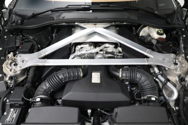 Used 2022 Aston Martin Vantage Auto for sale Sold at Rolls-Royce Motor Cars Greenwich in Greenwich CT 06830 28