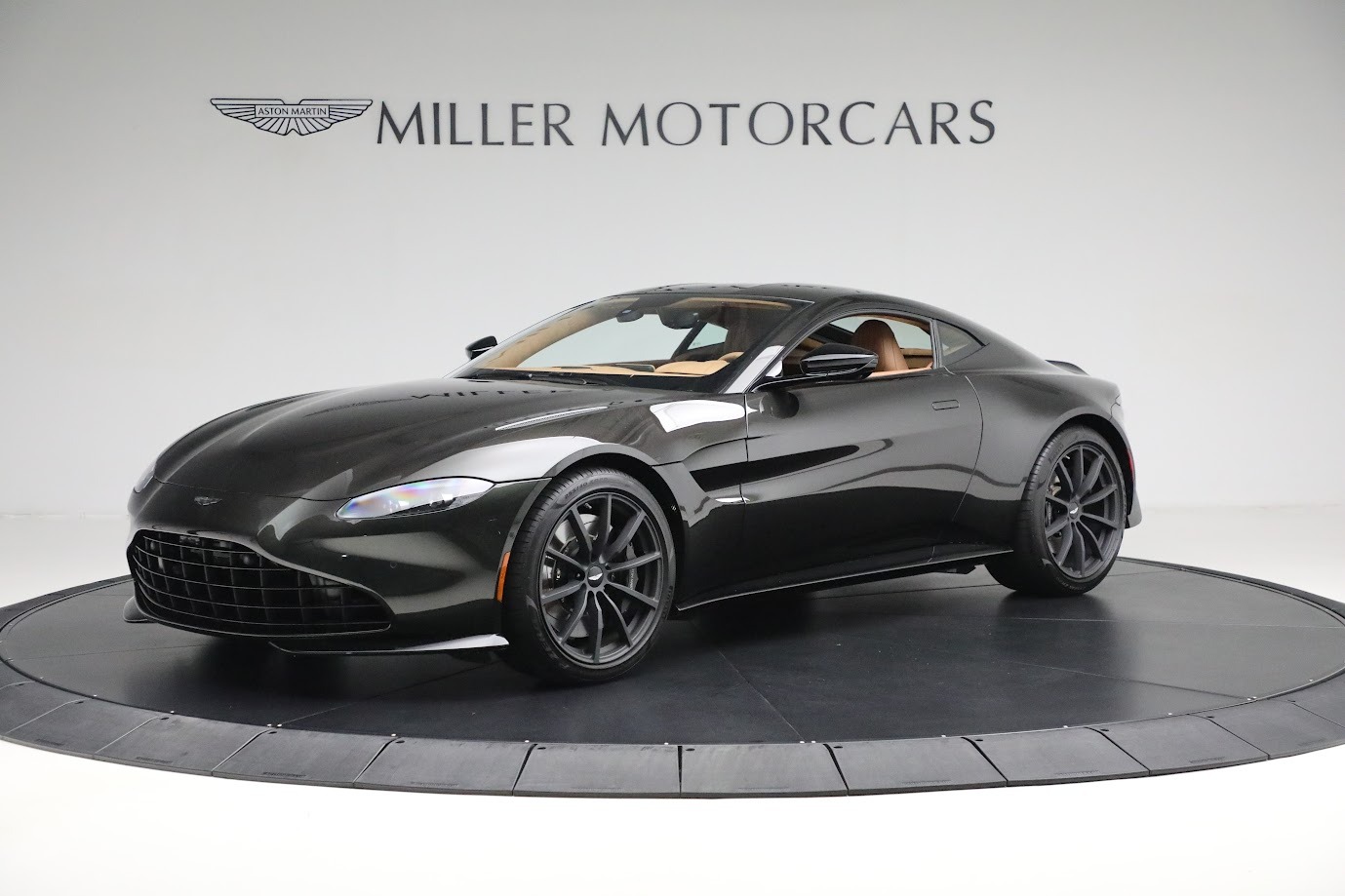 Used 2022 Aston Martin Vantage Auto for sale Sold at Rolls-Royce Motor Cars Greenwich in Greenwich CT 06830 1