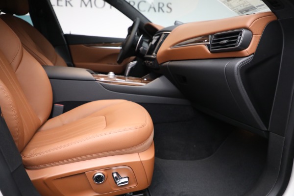 New 2022 Maserati Levante GT for sale Sold at Rolls-Royce Motor Cars Greenwich in Greenwich CT 06830 20