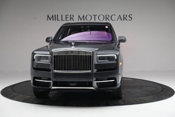 New 2022 Rolls-Royce Cullinan for sale Call for price at Rolls-Royce Motor Cars Greenwich in Greenwich CT 06830 3