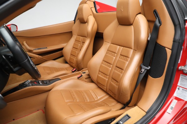 Used 2013 Ferrari 458 Spider for sale Sold at Rolls-Royce Motor Cars Greenwich in Greenwich CT 06830 27