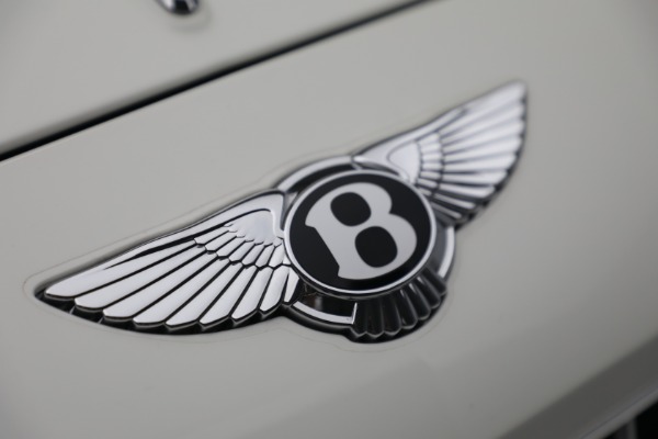 Used 2021 Bentley Flying Spur V8 for sale Sold at Rolls-Royce Motor Cars Greenwich in Greenwich CT 06830 15
