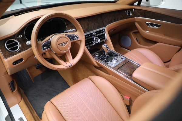 Used 2021 Bentley Flying Spur V8 for sale $219,900 at Rolls-Royce Motor Cars Greenwich in Greenwich CT 06830 17