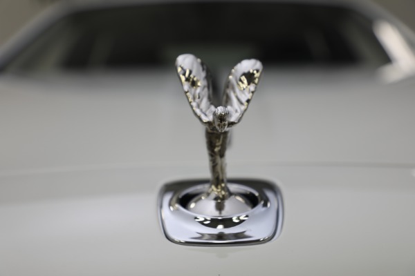Used 2017 Rolls-Royce Ghost for sale $214,888 at Rolls-Royce Motor Cars Greenwich in Greenwich CT 06830 25
