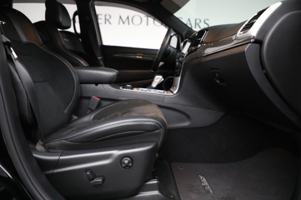 Used 2019 Jeep Grand Cherokee SRT for sale Sold at Rolls-Royce Motor Cars Greenwich in Greenwich CT 06830 24