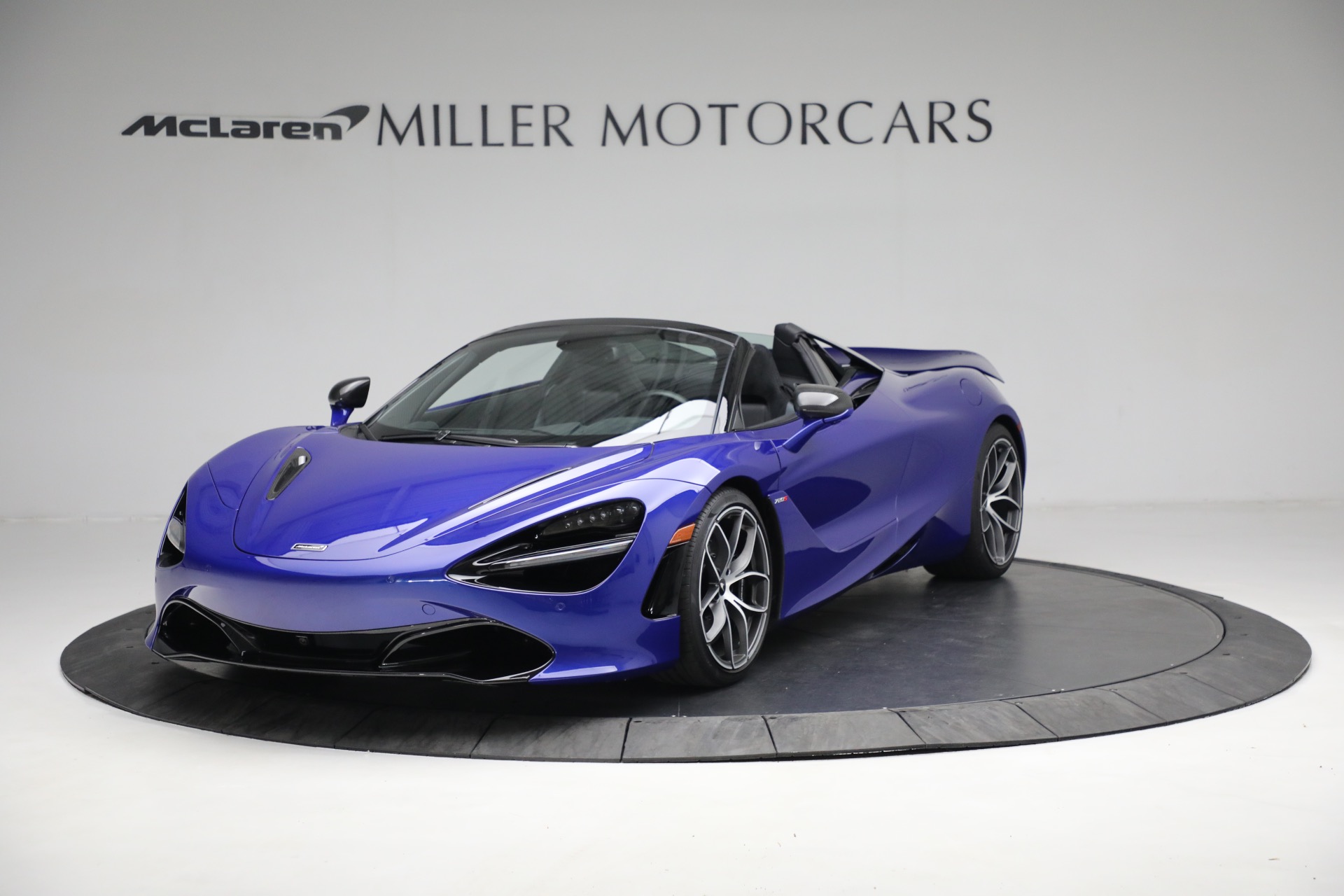 Used 2022 McLaren 720S Spider Performance for sale Sold at Rolls-Royce Motor Cars Greenwich in Greenwich CT 06830 1