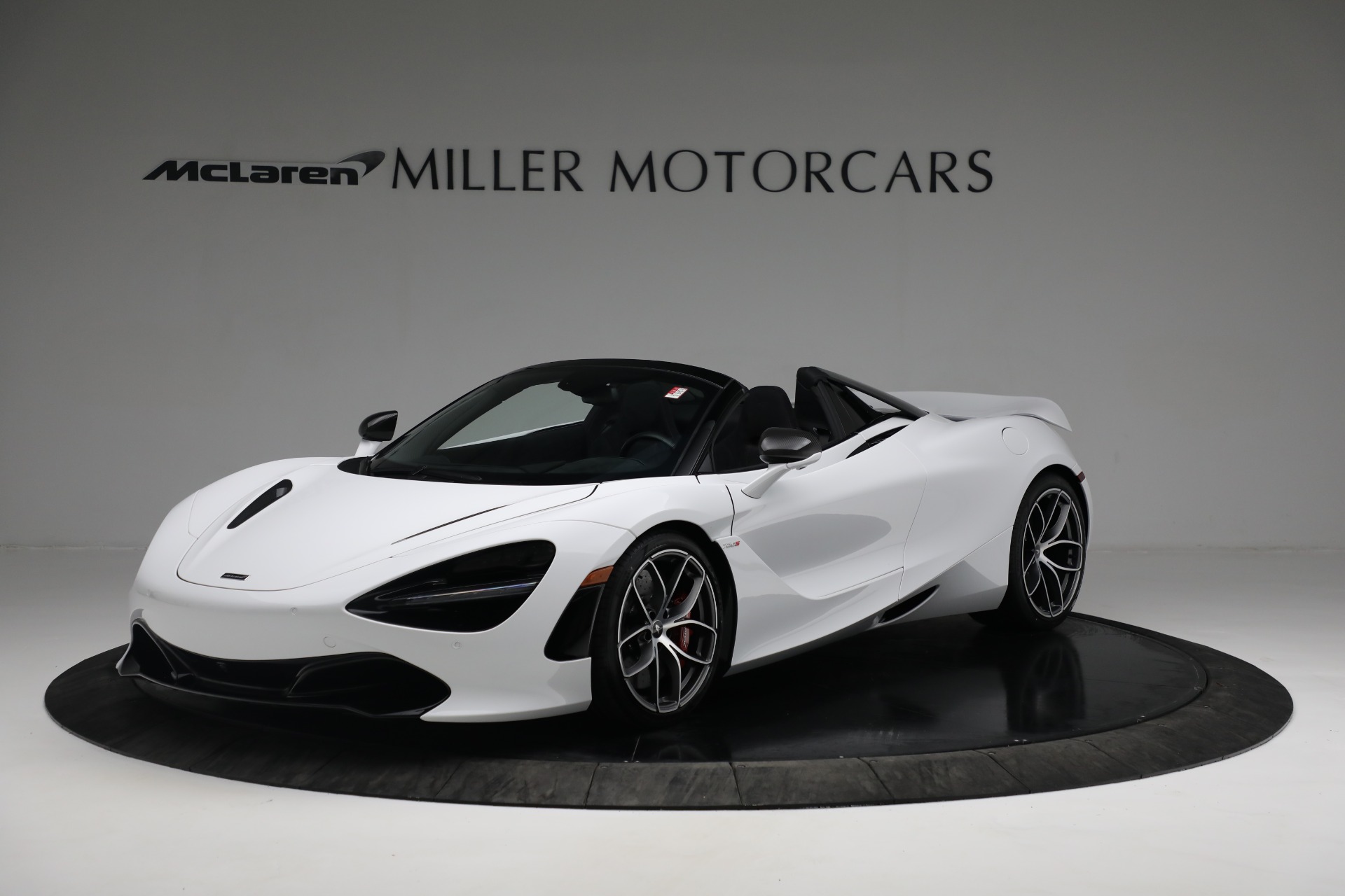 New 2022 McLaren 720S Spider Performance for sale Sold at Rolls-Royce Motor Cars Greenwich in Greenwich CT 06830 1