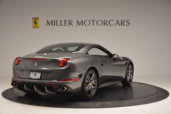 Used 2015 Ferrari California T for sale Sold at Rolls-Royce Motor Cars Greenwich in Greenwich CT 06830 19