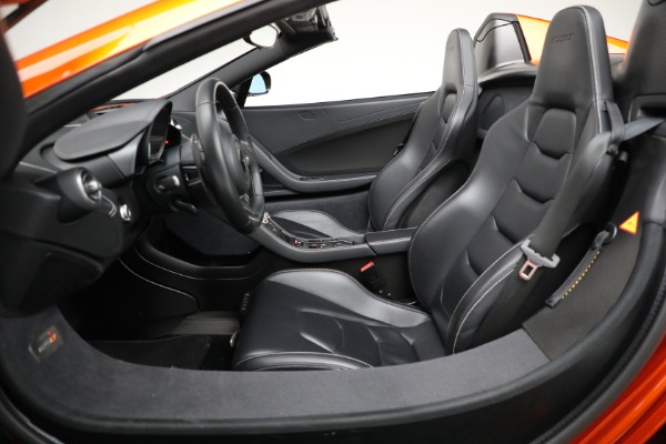 Used 2016 McLaren 675LT Spider for sale $275,900 at Rolls-Royce Motor Cars Greenwich in Greenwich CT 06830 28