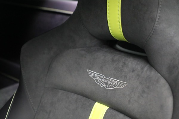 New 2022 Aston Martin Vantage F1 Edition for sale $210,586 at Rolls-Royce Motor Cars Greenwich in Greenwich CT 06830 17