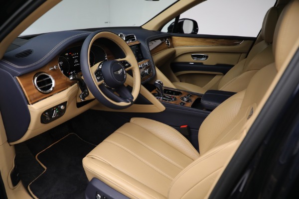 Used 2021 Bentley Bentayga V8 for sale Sold at Rolls-Royce Motor Cars Greenwich in Greenwich CT 06830 15