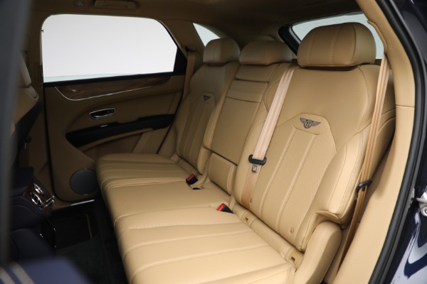 Used 2021 Bentley Bentayga V8 for sale Sold at Rolls-Royce Motor Cars Greenwich in Greenwich CT 06830 21