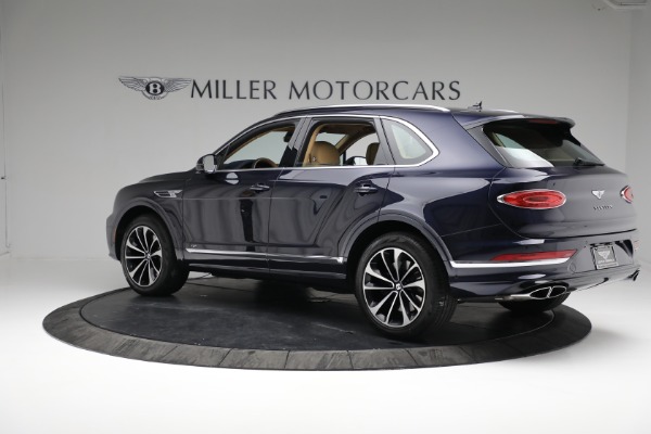 Used 2021 Bentley Bentayga V8 for sale Sold at Rolls-Royce Motor Cars Greenwich in Greenwich CT 06830 3