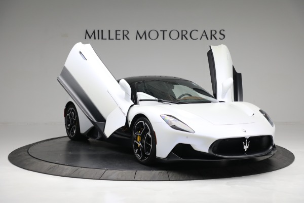 Used 2022 Maserati MC20 for sale $198,900 at Rolls-Royce Motor Cars Greenwich in Greenwich CT 06830 23