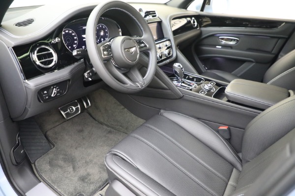 Used 2022 Bentley Bentayga V8 for sale $199,900 at Rolls-Royce Motor Cars Greenwich in Greenwich CT 06830 18