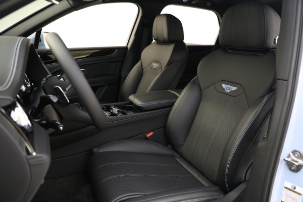 Used 2022 Bentley Bentayga V8 for sale $199,900 at Rolls-Royce Motor Cars Greenwich in Greenwich CT 06830 20