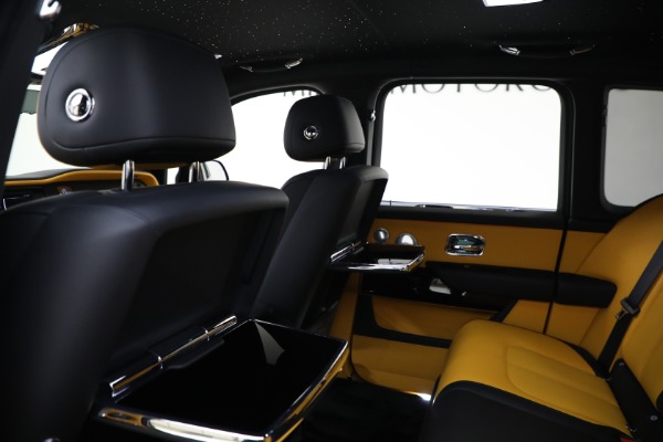 New 2022 Rolls-Royce Cullinan for sale Sold at Rolls-Royce Motor Cars Greenwich in Greenwich CT 06830 21