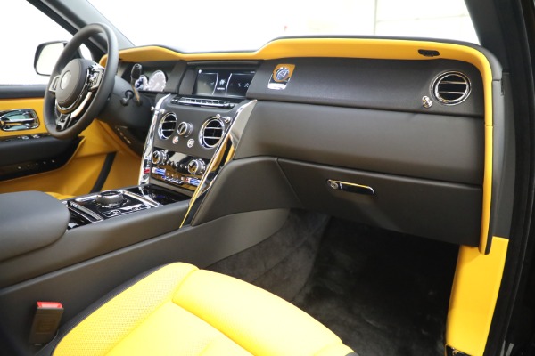 New 2022 Rolls-Royce Cullinan for sale Sold at Rolls-Royce Motor Cars Greenwich in Greenwich CT 06830 25
