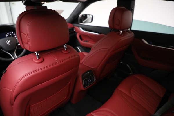 New 2022 Maserati Levante GT for sale Sold at Rolls-Royce Motor Cars Greenwich in Greenwich CT 06830 18