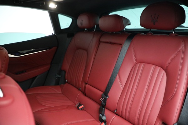 New 2022 Maserati Levante GT for sale Sold at Rolls-Royce Motor Cars Greenwich in Greenwich CT 06830 20