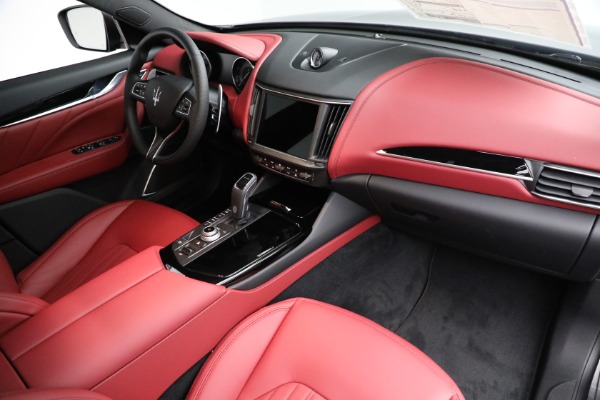 New 2022 Maserati Levante GT for sale Sold at Rolls-Royce Motor Cars Greenwich in Greenwich CT 06830 21
