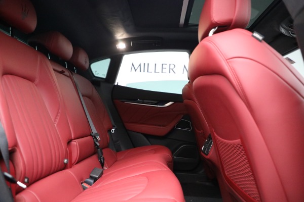 New 2022 Maserati Levante GT for sale Sold at Rolls-Royce Motor Cars Greenwich in Greenwich CT 06830 25