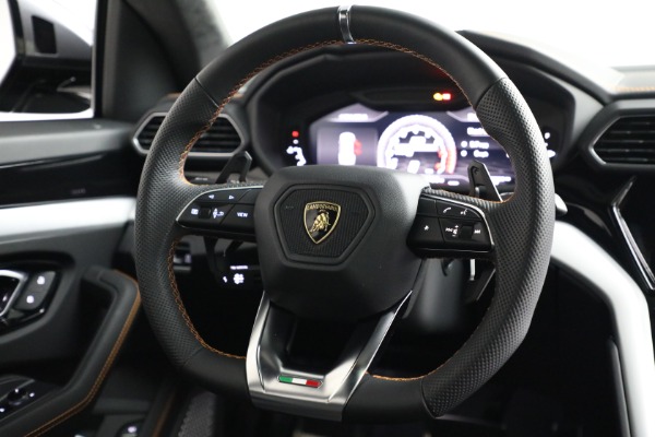 Used 2020 Lamborghini Urus for sale $295,900 at Rolls-Royce Motor Cars Greenwich in Greenwich CT 06830 28
