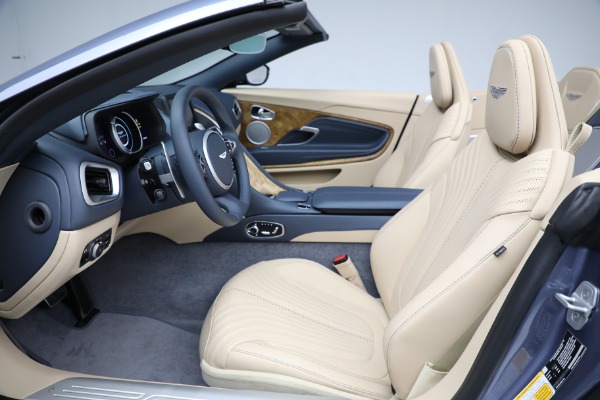 Used 2022 Aston Martin DB11 Volante for sale $169,900 at Rolls-Royce Motor Cars Greenwich in Greenwich CT 06830 17