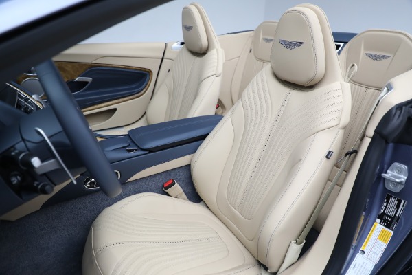 Used 2022 Aston Martin DB11 Volante for sale $169,900 at Rolls-Royce Motor Cars Greenwich in Greenwich CT 06830 19