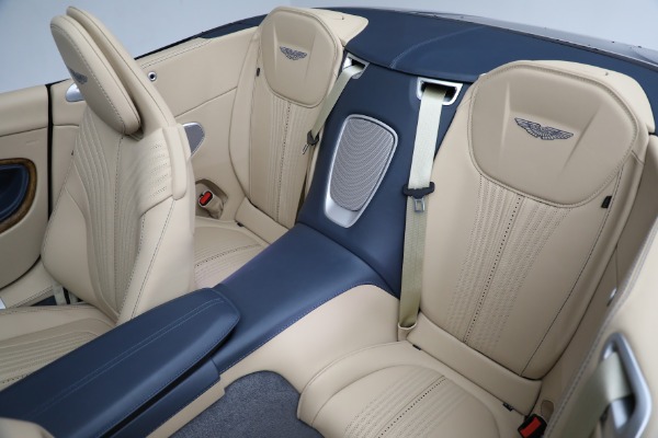Used 2022 Aston Martin DB11 Volante for sale $169,900 at Rolls-Royce Motor Cars Greenwich in Greenwich CT 06830 21