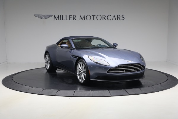 Used 2022 Aston Martin DB11 Volante for sale $169,900 at Rolls-Royce Motor Cars Greenwich in Greenwich CT 06830 26