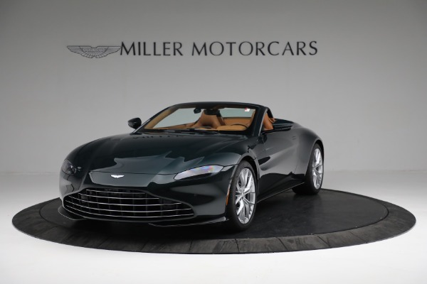 New 2022 Aston Martin Vantage Roadster for sale $192,716 at Rolls-Royce Motor Cars Greenwich in Greenwich CT 06830 12