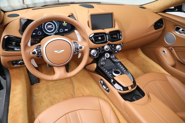 New 2022 Aston Martin Vantage Roadster for sale $192,716 at Rolls-Royce Motor Cars Greenwich in Greenwich CT 06830 13