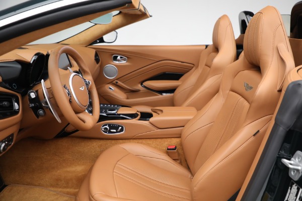 New 2022 Aston Martin Vantage Roadster for sale $192,716 at Rolls-Royce Motor Cars Greenwich in Greenwich CT 06830 14