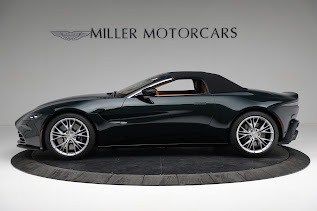New 2022 Aston Martin Vantage Roadster for sale $192,716 at Rolls-Royce Motor Cars Greenwich in Greenwich CT 06830 20