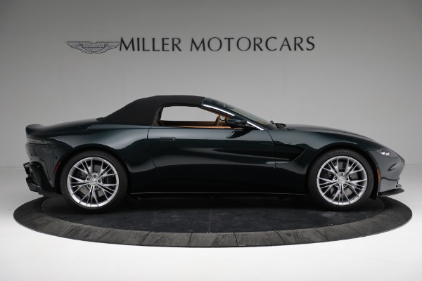 New 2022 Aston Martin Vantage Roadster for sale $192,716 at Rolls-Royce Motor Cars Greenwich in Greenwich CT 06830 21