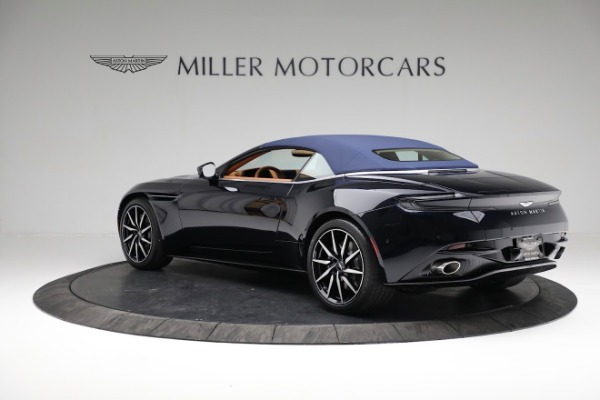 New 2022 Aston Martin DB11 Volante for sale $265,386 at Rolls-Royce Motor Cars Greenwich in Greenwich CT 06830 15