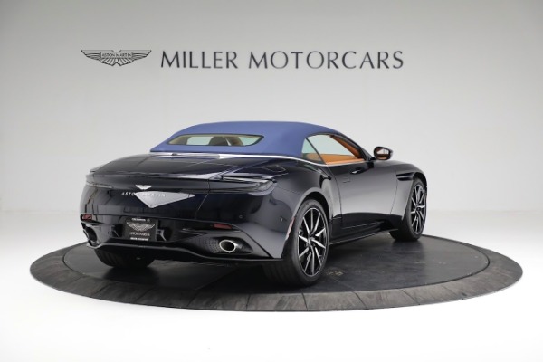 New 2022 Aston Martin DB11 Volante for sale $265,386 at Rolls-Royce Motor Cars Greenwich in Greenwich CT 06830 16