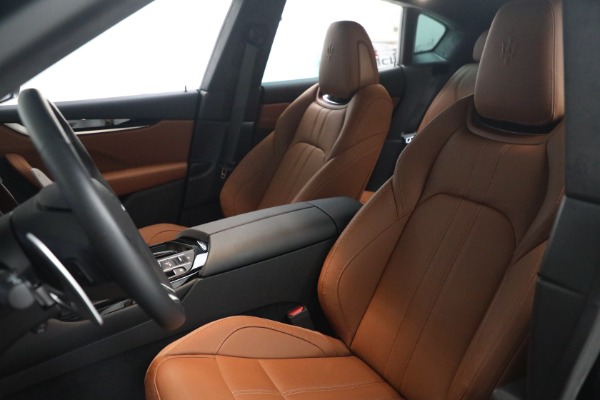 Used 2022 Maserati Levante GT for sale $52,900 at Rolls-Royce Motor Cars Greenwich in Greenwich CT 06830 15