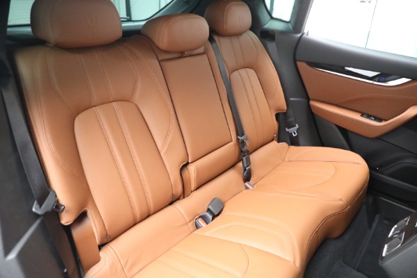 Used 2022 Maserati Levante GT for sale $52,900 at Rolls-Royce Motor Cars Greenwich in Greenwich CT 06830 18