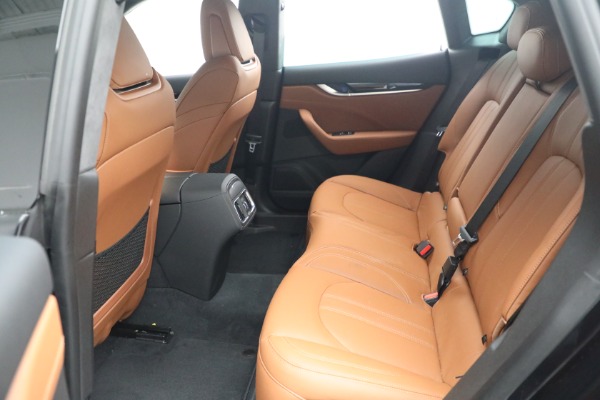 Used 2022 Maserati Levante GT for sale $52,900 at Rolls-Royce Motor Cars Greenwich in Greenwich CT 06830 19