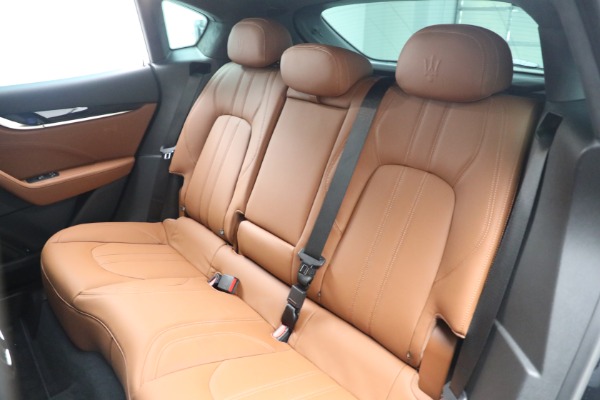 Used 2022 Maserati Levante GT for sale $52,900 at Rolls-Royce Motor Cars Greenwich in Greenwich CT 06830 20