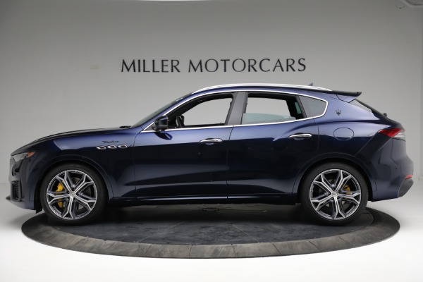 New 2022 Maserati Levante Modena for sale Sold at Rolls-Royce Motor Cars Greenwich in Greenwich CT 06830 3