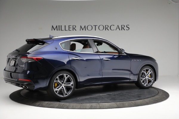 New 2022 Maserati Levante Modena for sale $112,575 at Rolls-Royce Motor Cars Greenwich in Greenwich CT 06830 8