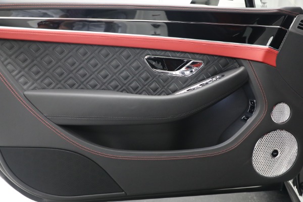 Used 2022 Bentley Continental GT V8 for sale $245,900 at Rolls-Royce Motor Cars Greenwich in Greenwich CT 06830 14