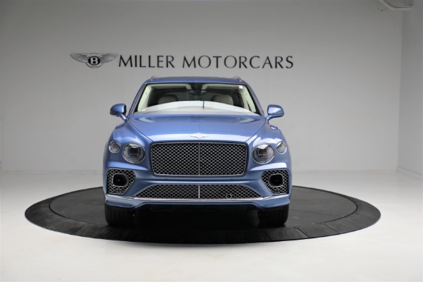 New 2022 Bentley Bentayga V8 First Edition for sale Call for price at Rolls-Royce Motor Cars Greenwich in Greenwich CT 06830 13