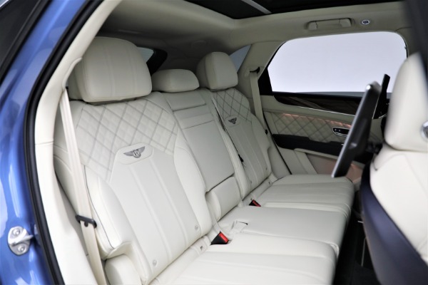 New 2022 Bentley Bentayga V8 First Edition for sale Call for price at Rolls-Royce Motor Cars Greenwich in Greenwich CT 06830 28