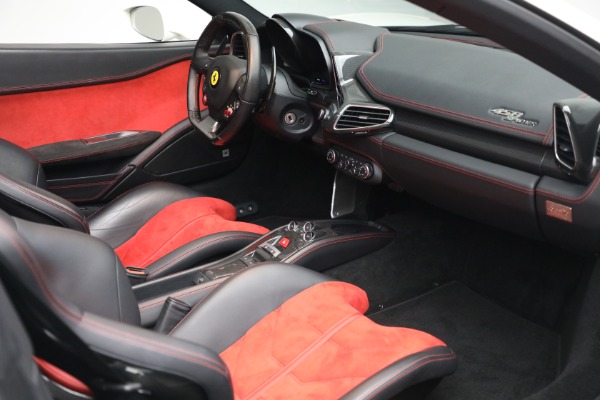 Used 2012 Ferrari 458 Spider for sale $289,900 at Rolls-Royce Motor Cars Greenwich in Greenwich CT 06830 22