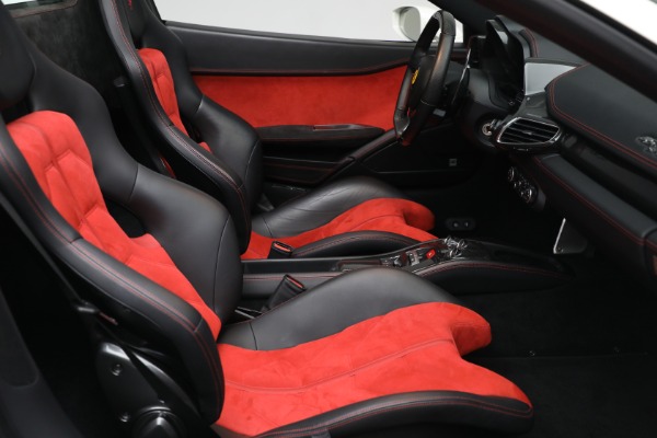 Used 2012 Ferrari 458 Spider for sale $289,900 at Rolls-Royce Motor Cars Greenwich in Greenwich CT 06830 23