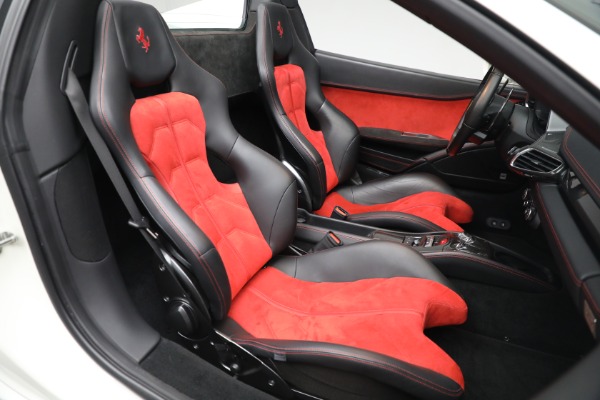 Used 2012 Ferrari 458 Spider for sale $289,900 at Rolls-Royce Motor Cars Greenwich in Greenwich CT 06830 24
